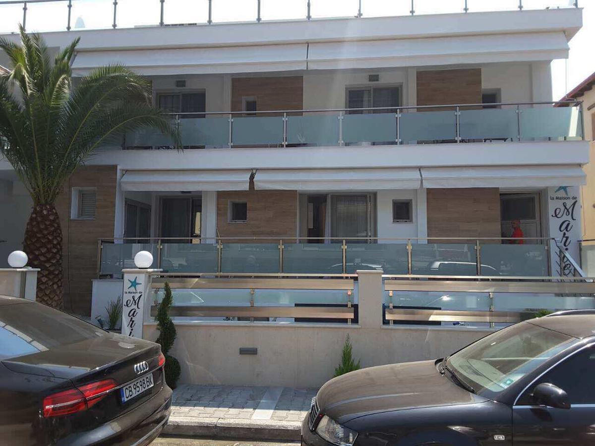 La Maison De Marie Sarti Luaran gambar