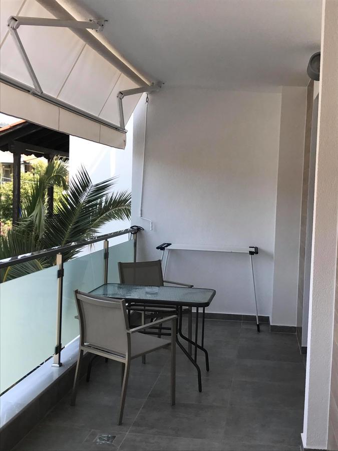 La Maison De Marie Sarti Luaran gambar